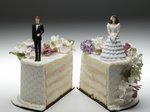 wedding cake husband wife split divorce